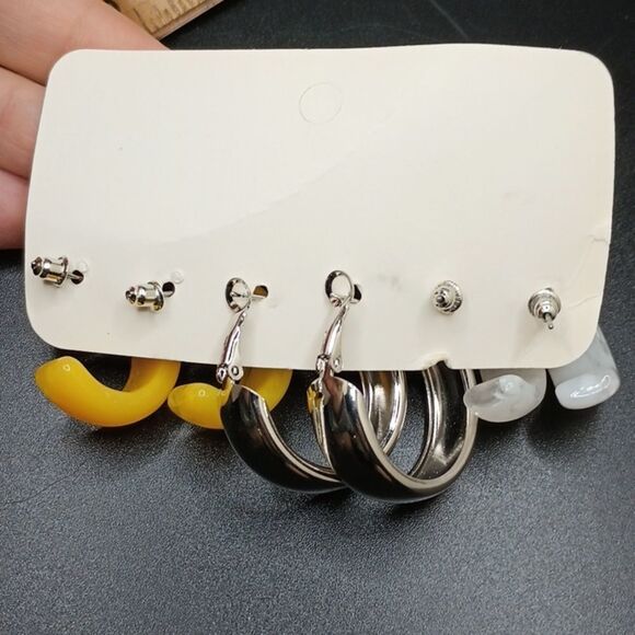 YELLOW silver white chunky hoop earrings - Picture 6 of 6